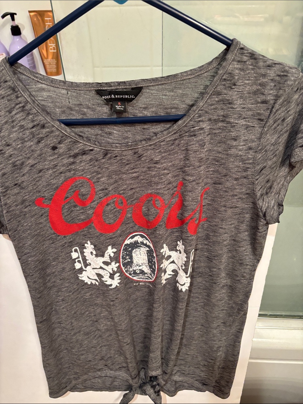 NWOT Rock & Republic Gray Short-Sleeve Tee with Red Coors Graphic S